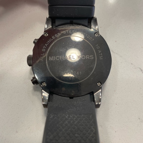 Mens Michael Kors Watch - Picture 2 of 2